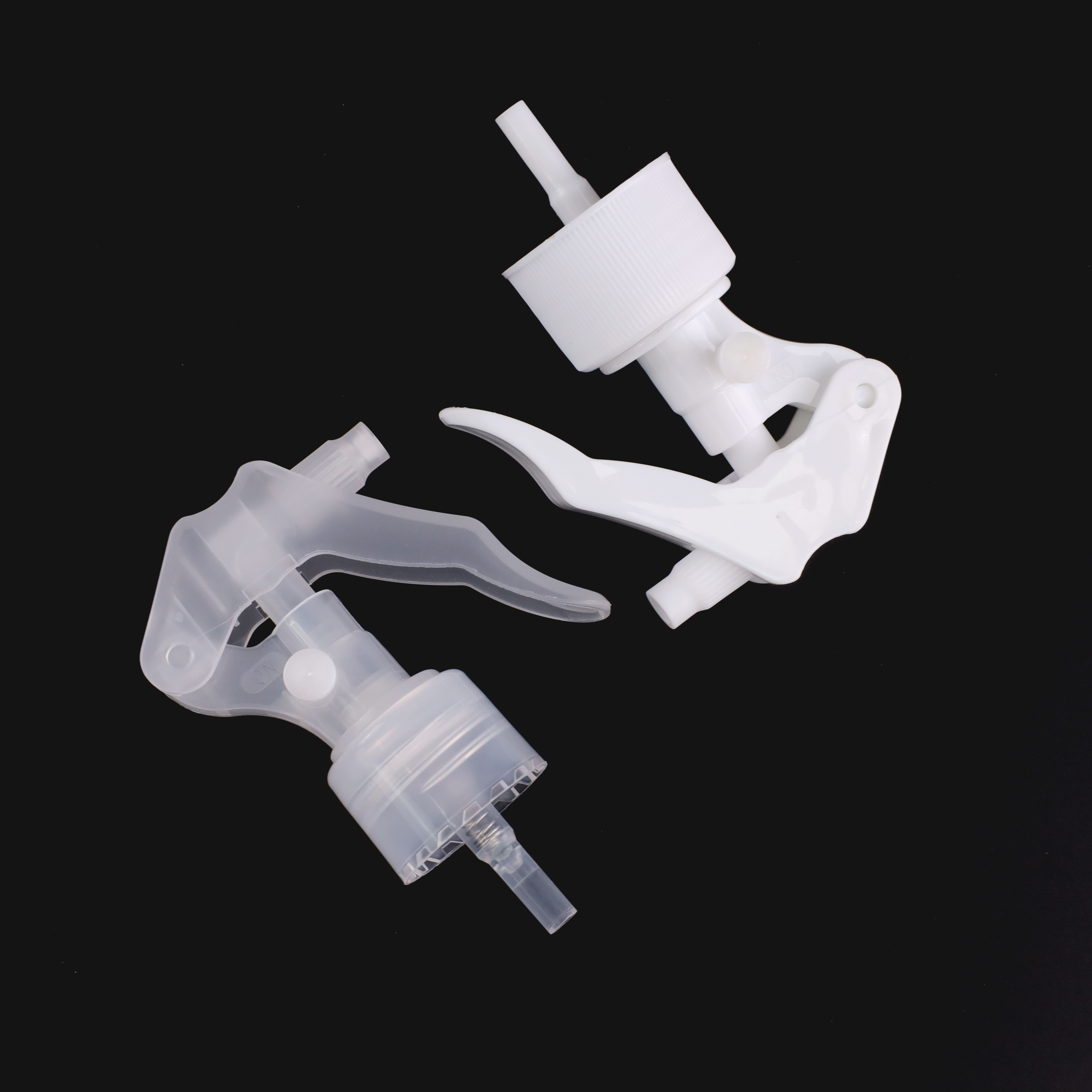 Оптовая продажа хорошего качества 0.3cc 28/410 20/410 Custom Logo Mini Trigger Spray Bottle